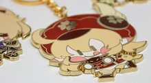 Load image into Gallery viewer, Genshin Impact Metal Keychain Multiple Characters
